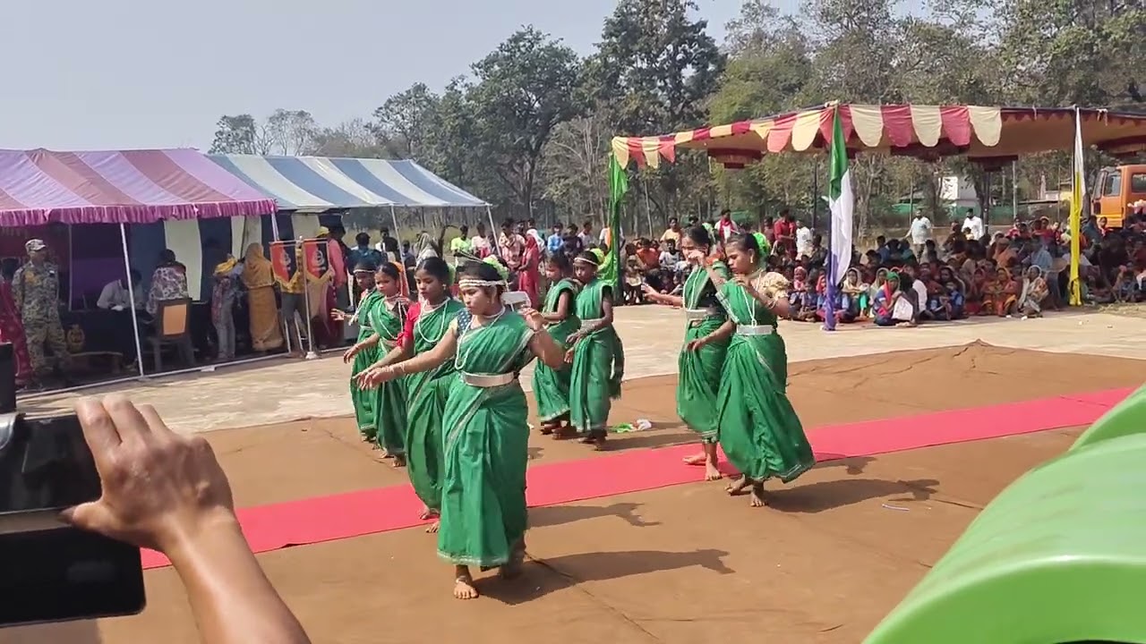 Chhattisgadiya cute 🥰 dance