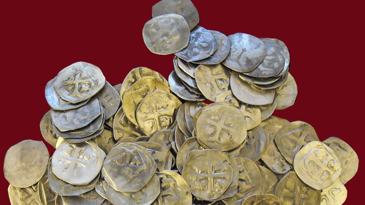 Pénzek színes világa: A paksi éremlelet | Magyar Nemzeti Múzeum