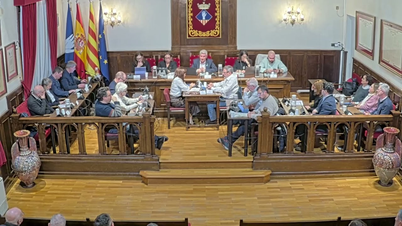 Emissió en directe: Ple extraordinari de l'Ajuntament d'Esplugues - 11 de desembre de 2025