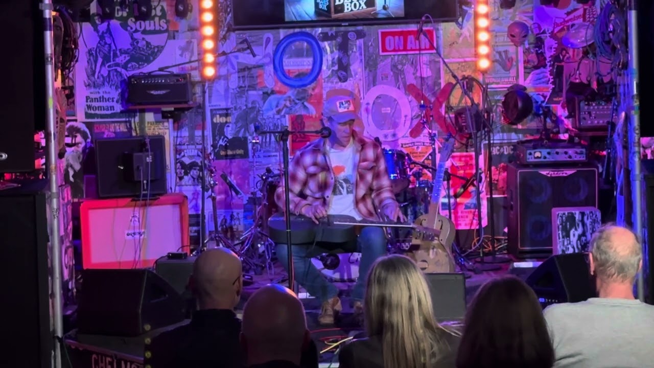 Sitting on the dock of the bay: Otis Redding cover - Rich Miller