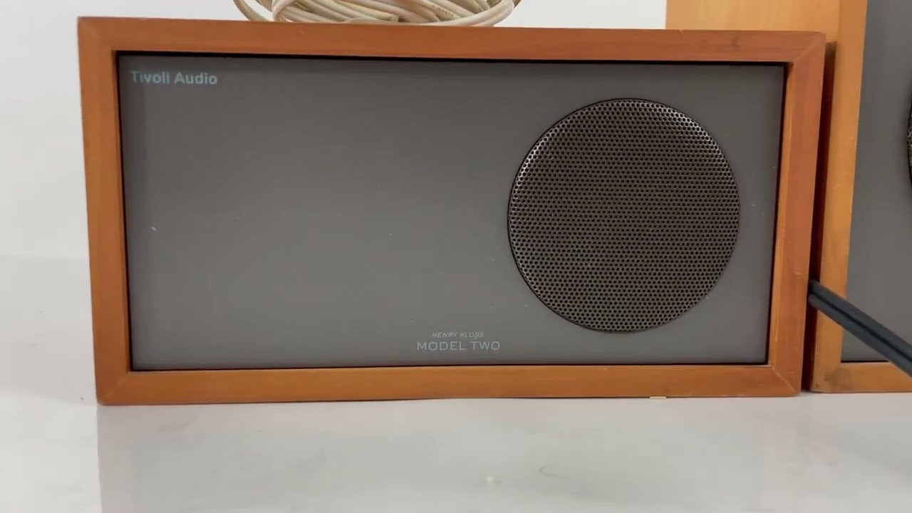 Tivoli Audio Model CD w/ Tivoli Model Subwoofer & Model Tivoli Model Two