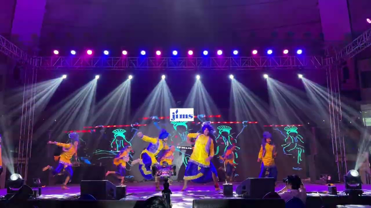 WINNING PERFORMANCE 