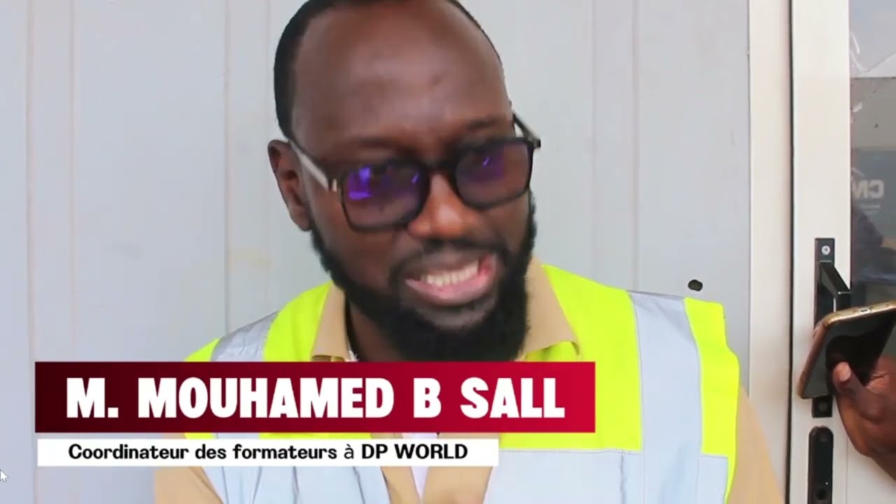 Visite pédagogique des étudiants en 𝐀𝐆𝐄 à 𝐃𝐏 𝐖𝐎𝐑𝐋𝐃 – 𝐏𝐨𝐫𝐭 𝐀𝐮𝐭𝐨𝐧𝐨𝐦𝐞 𝐝𝐞 𝐃𝐚𝐤𝐚𝐫 #DPWORLD