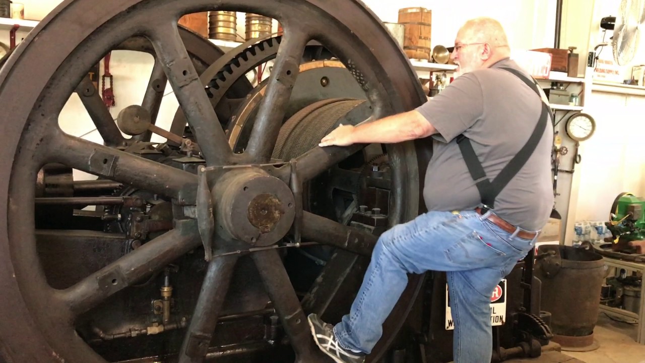 Starting a large Stationary Engine with Lauren Langdon at the Antique Implement Society