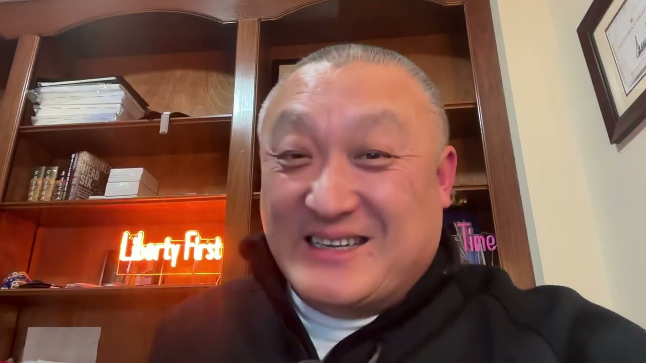 加密货币大佬开始集结，针对中期选举开始布局，总体形势支持共和党反对民主党，特别是Al Green这类人。民主党历史上通过很多JimCrow种族隔离法，目的是阻止有色人种投票，本周五最高法院可能有新判决
