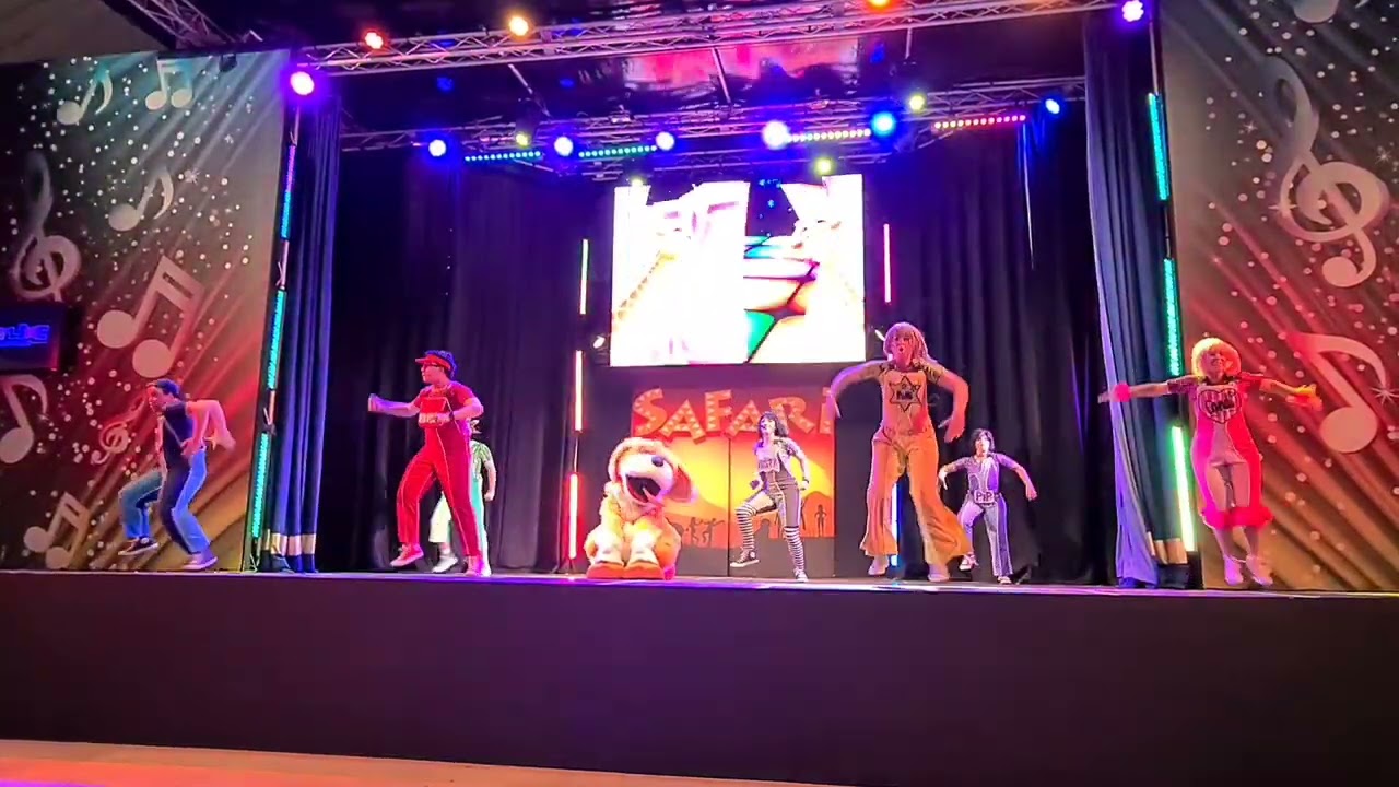 Skyline Gang 'Dance Cause You're Happy!' On Safari 2020 Bognor