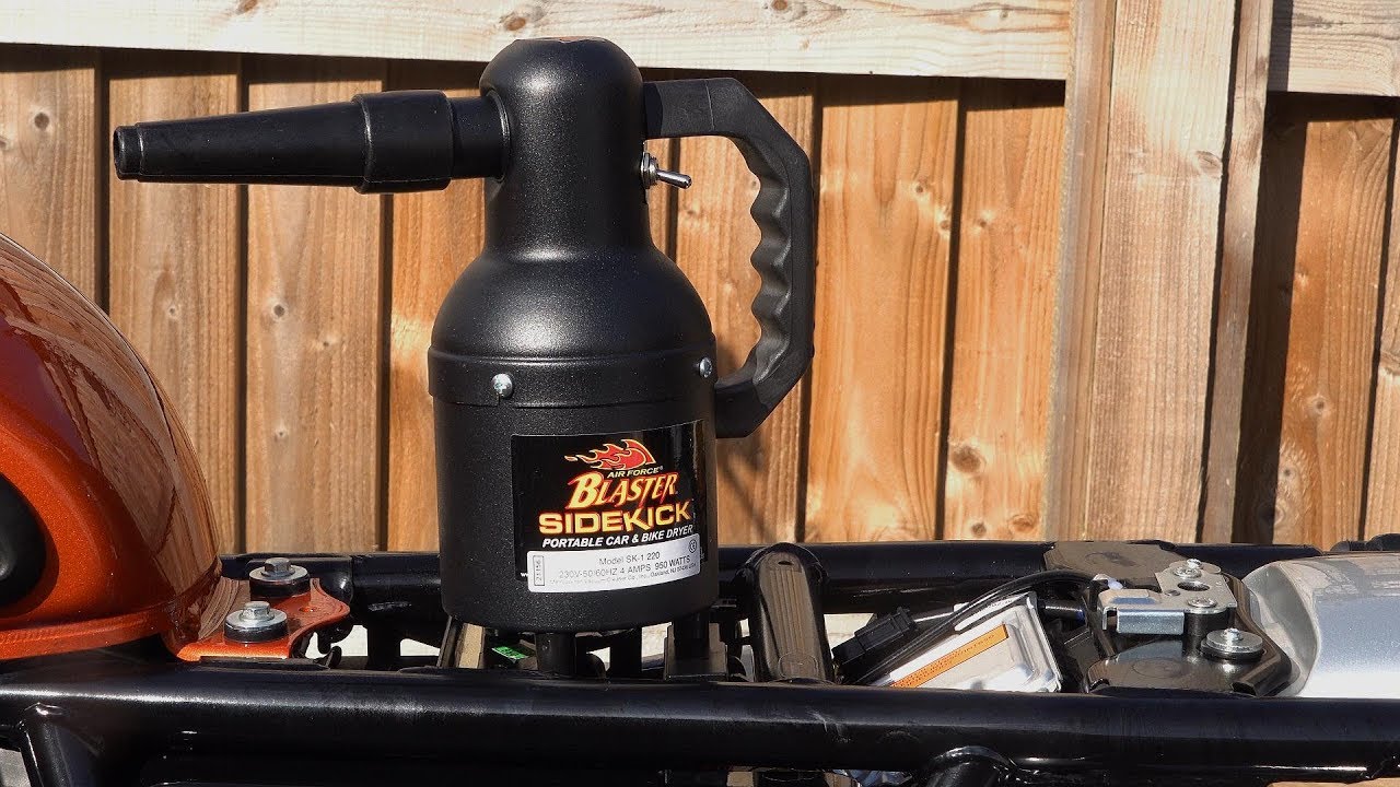 The Royal Enfield Interceptor 650 and the Airforce Blaster Sidekick, car/Motorcycle Dryer!