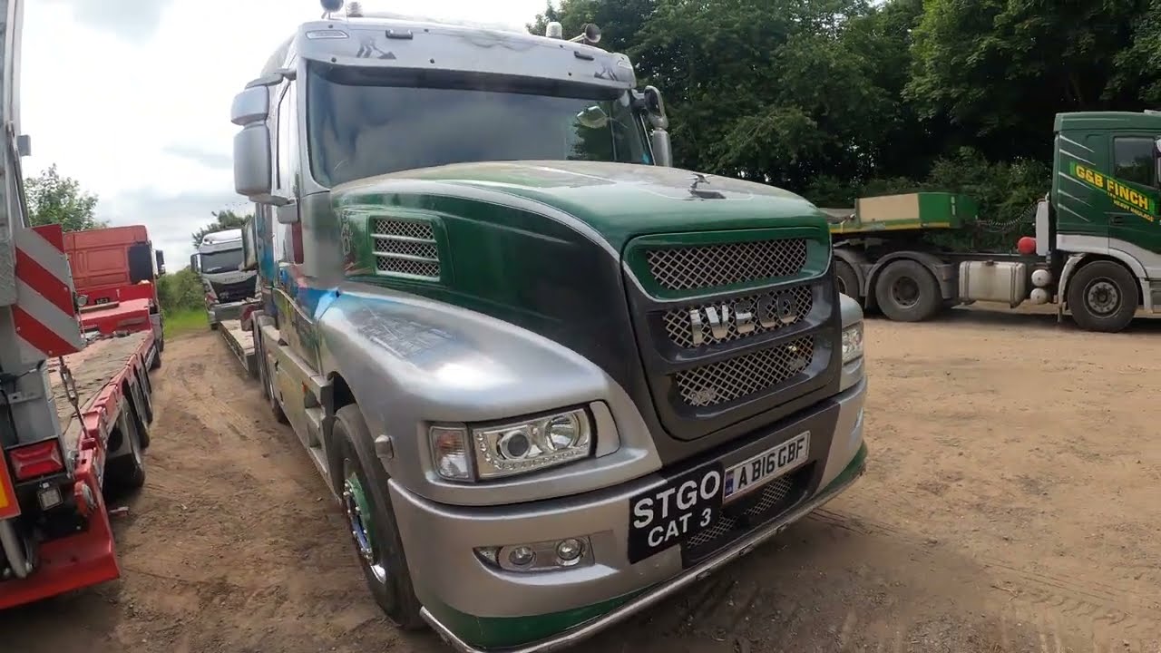 2020 Iveco Strator X-WAY 570 12.9 Litre 6-Cyl Diesel 3 Axle Artic Bull Nose Truck AB16BGF G&B Finch