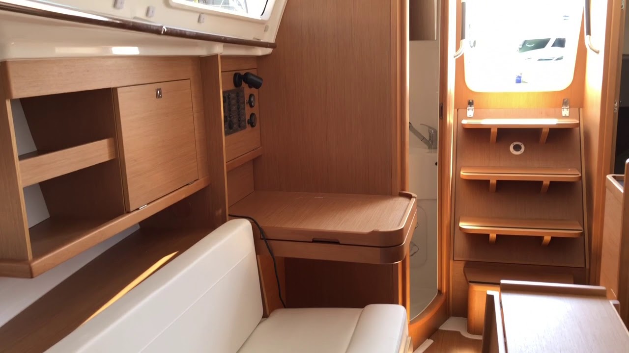 Jeanneau Sun Odyssey 319 - New Boat - www.sea-ventures.co.uk