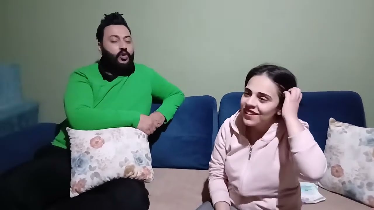ESRA EROL FATMA'YA EV ZİYARETİ 