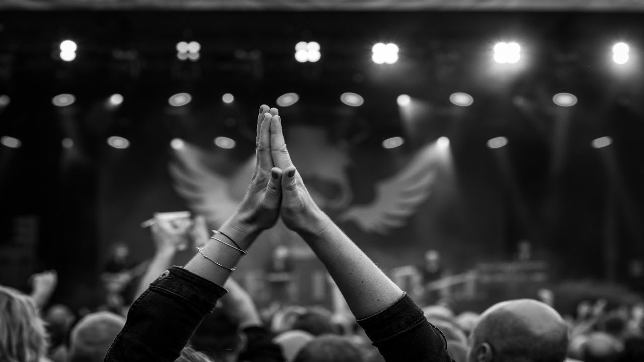 HEAVEN IN HELL // Don't Stop Believin' LIVE \\ Biberach