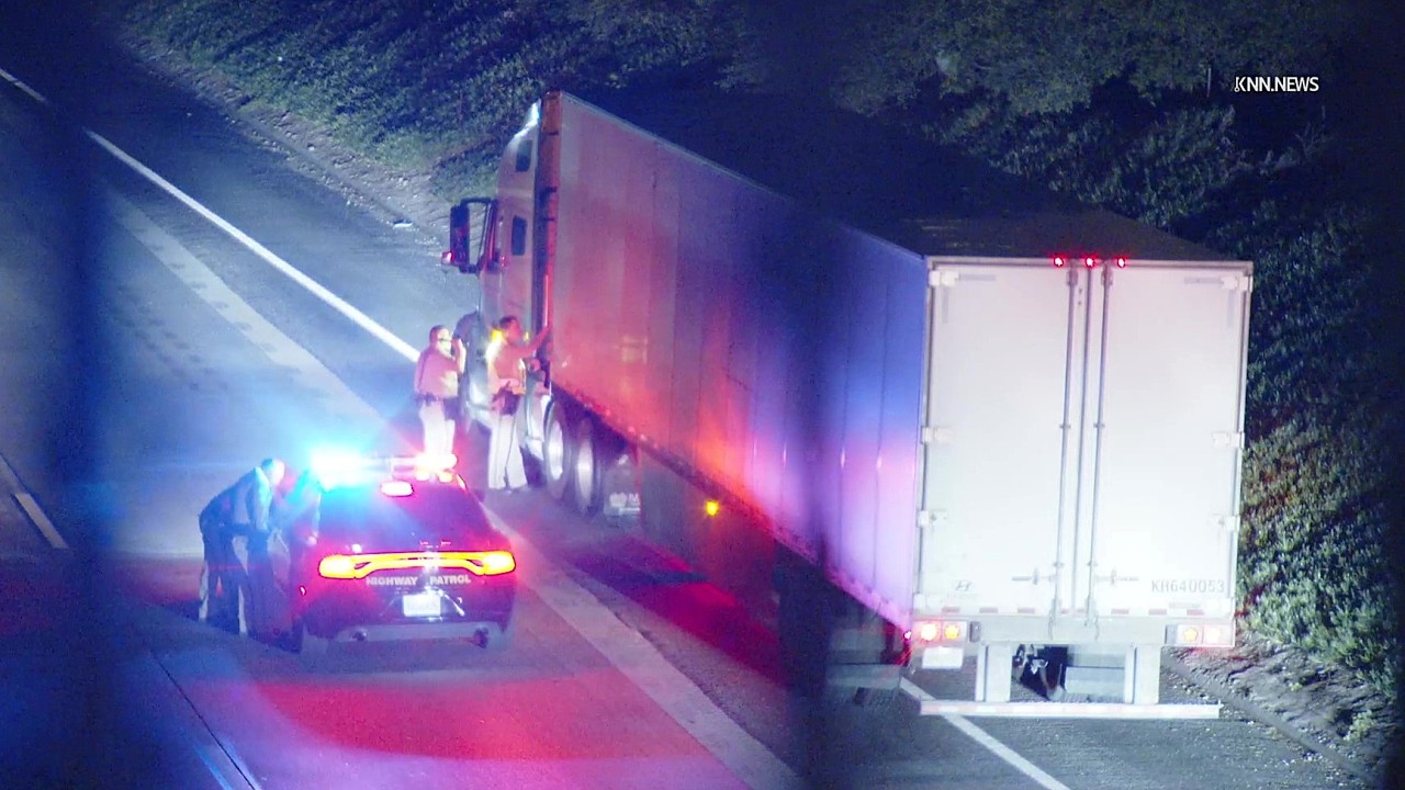 Pedestrian Struck, Killed by Semi on 210 Freeway in La Crescenta
