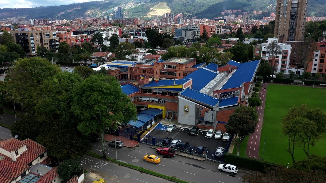 Instalaciones Colegio Santo Tomás de Aquino
