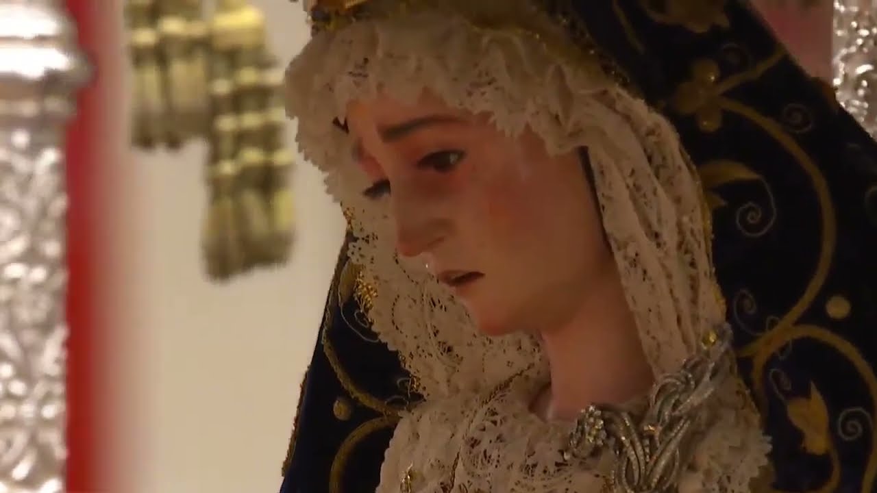 Virgen del Subterráneo (La Cena) en Campana bajo la lluvia | Sevilla 2024