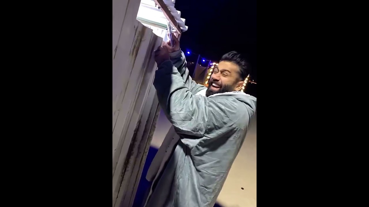 سنبات فهد العرادي اشبع ضحككك 😂😂 افتتاح المخيمم😂😂