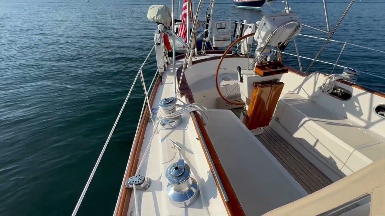 1996 Hinckley Sou'wester 42 MKII 