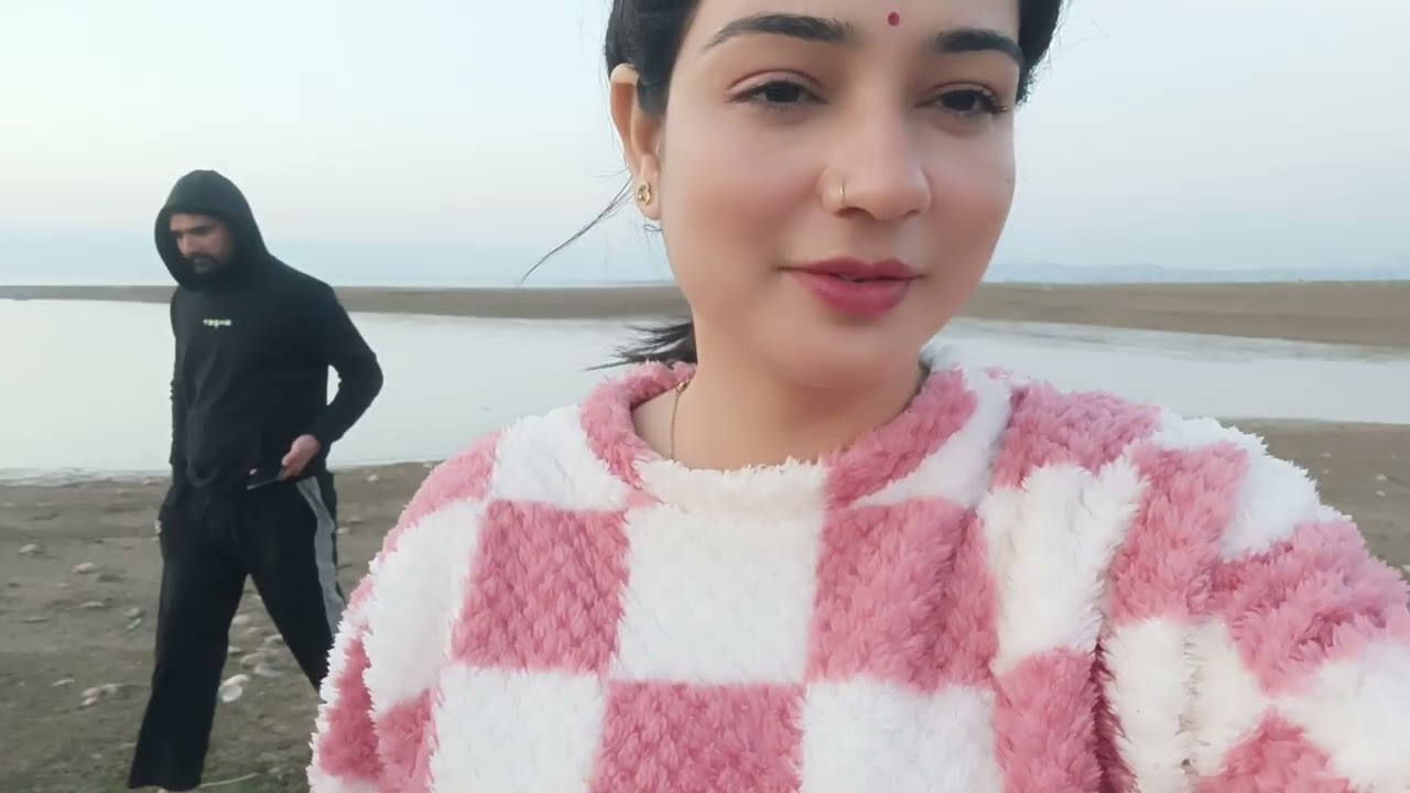 Welcome to my vlog 🤗 mai gayi Himachal 🌄 #meenakshikaur 