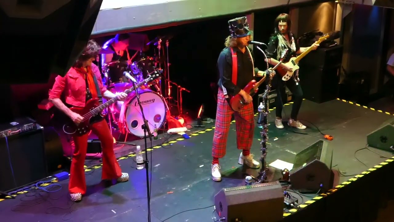Slade UK - Bangin' Man - Live at The Ferry Glasgow 03.11.2023