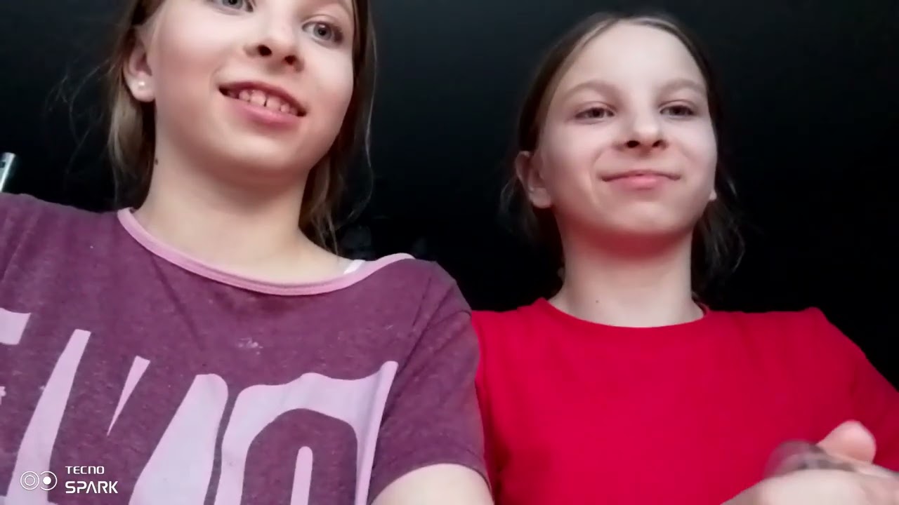 Ребята я тоже скучала........ Посмотрите видео пж😁😁😁