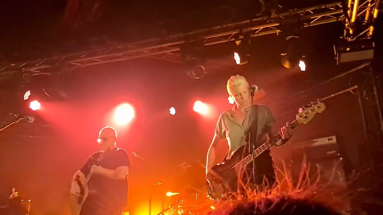 Pixies - Mercy Me - live @ denAtellier Luxemburg 23.04.2025