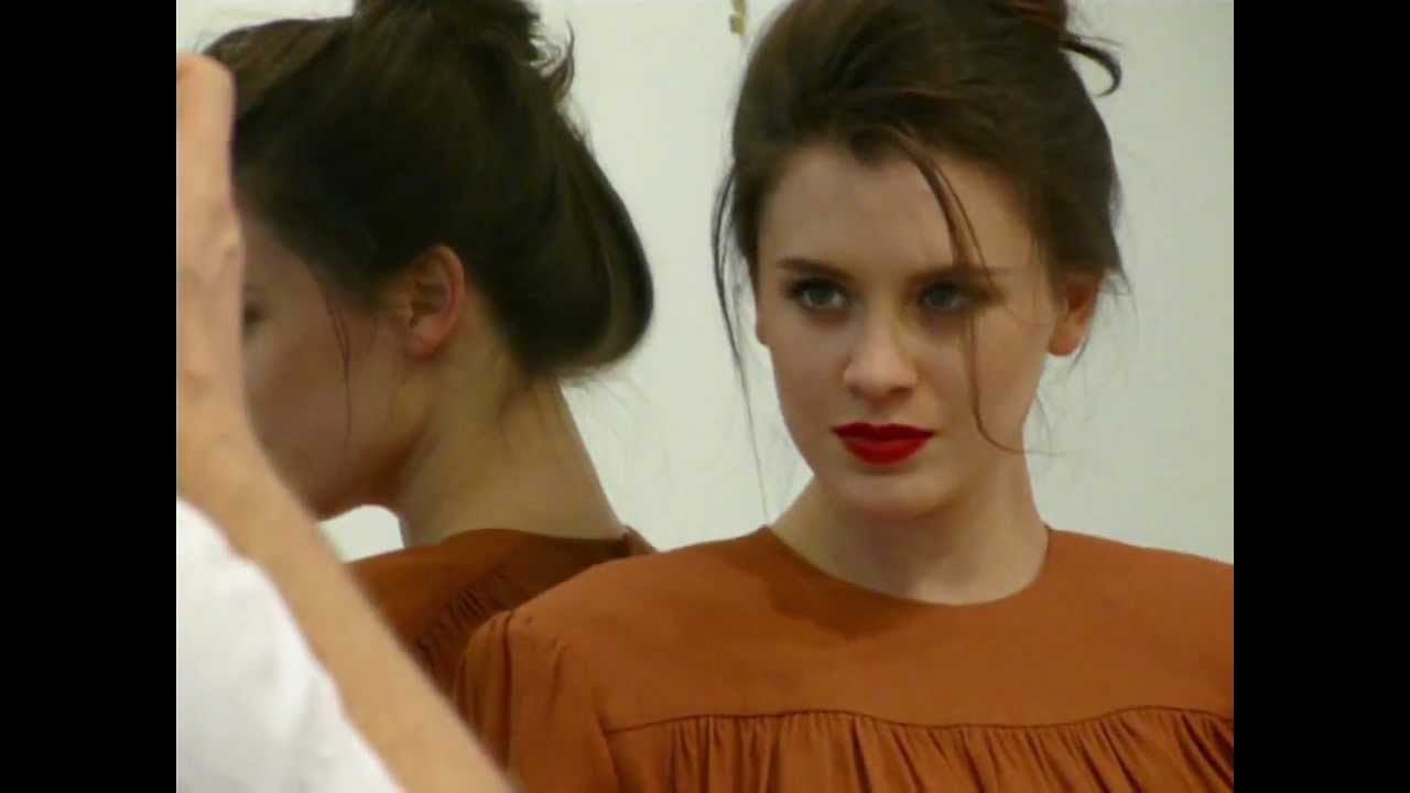 Actress Ramona Mallory photo shoot at Vartali salon #2