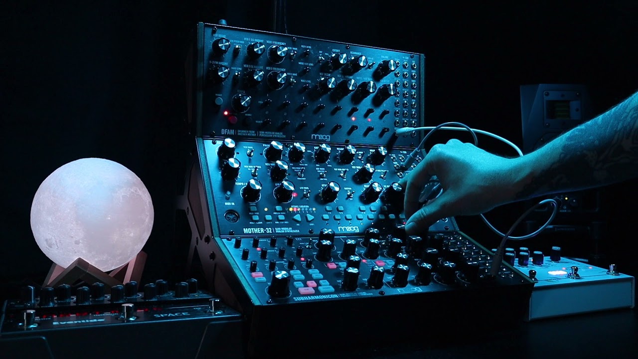 ‘Cold Front’ - Moog Sound Studio (RE-201 Space Echo, Microcosm, Eventide Space)