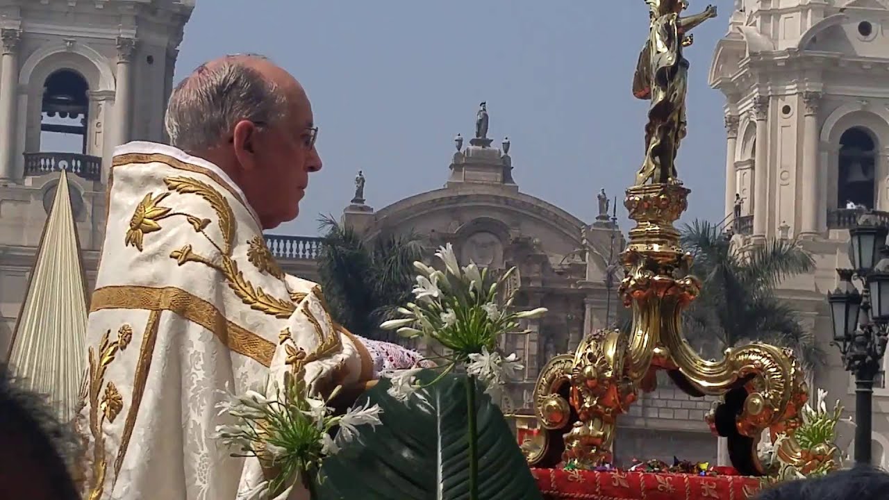CELEBRACION DEL CORPUS CHRISTI EN LA PLAZA DE ARMAS DE LIMA 29/05/2016