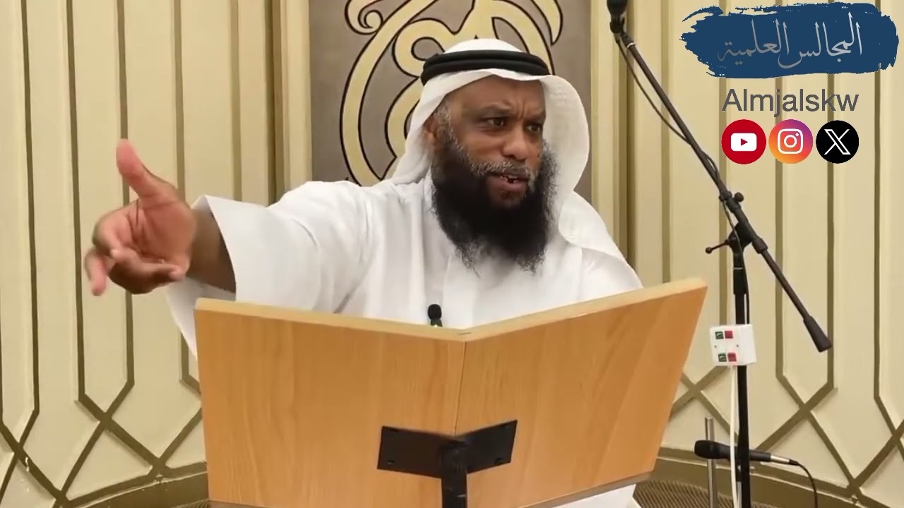 ما الفرق في المعنى بين ( لا معبود إلا الله ) وبين ( لا معبود [بحق] إلا الله ) ؟