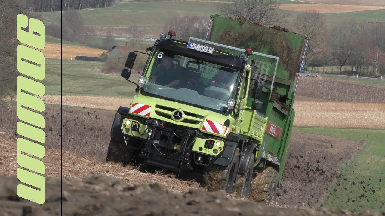 Miststreuen | UNIMOG U529 Agrar mit Bergmann TSW 3140
