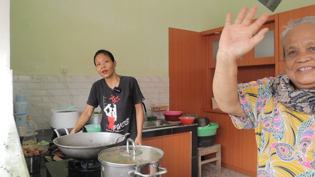 Tib-tiba mbah uti datang pas lagi masak menu harian mudah dan simple