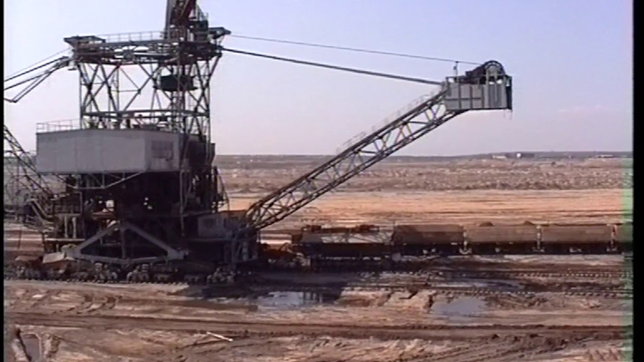 Bitterfeld, Braunkohle Resttagebau      24.4.1995