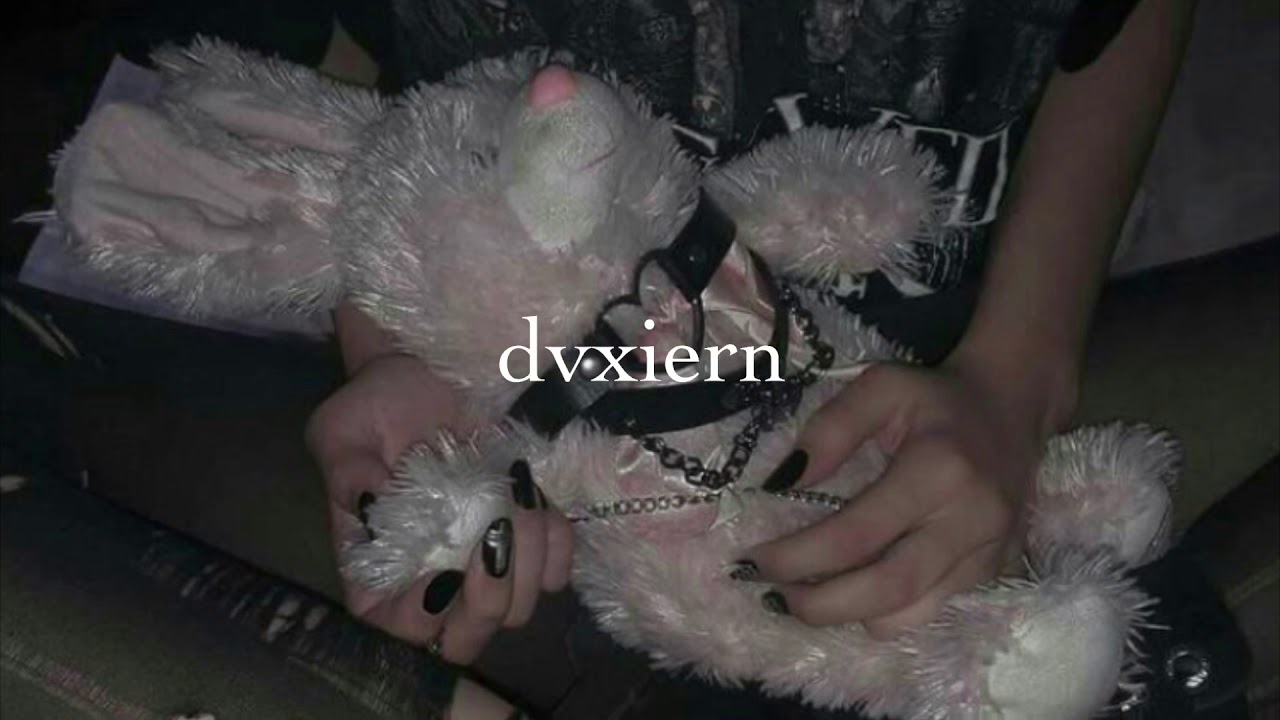 siouxxie - masquerade ( slowed )