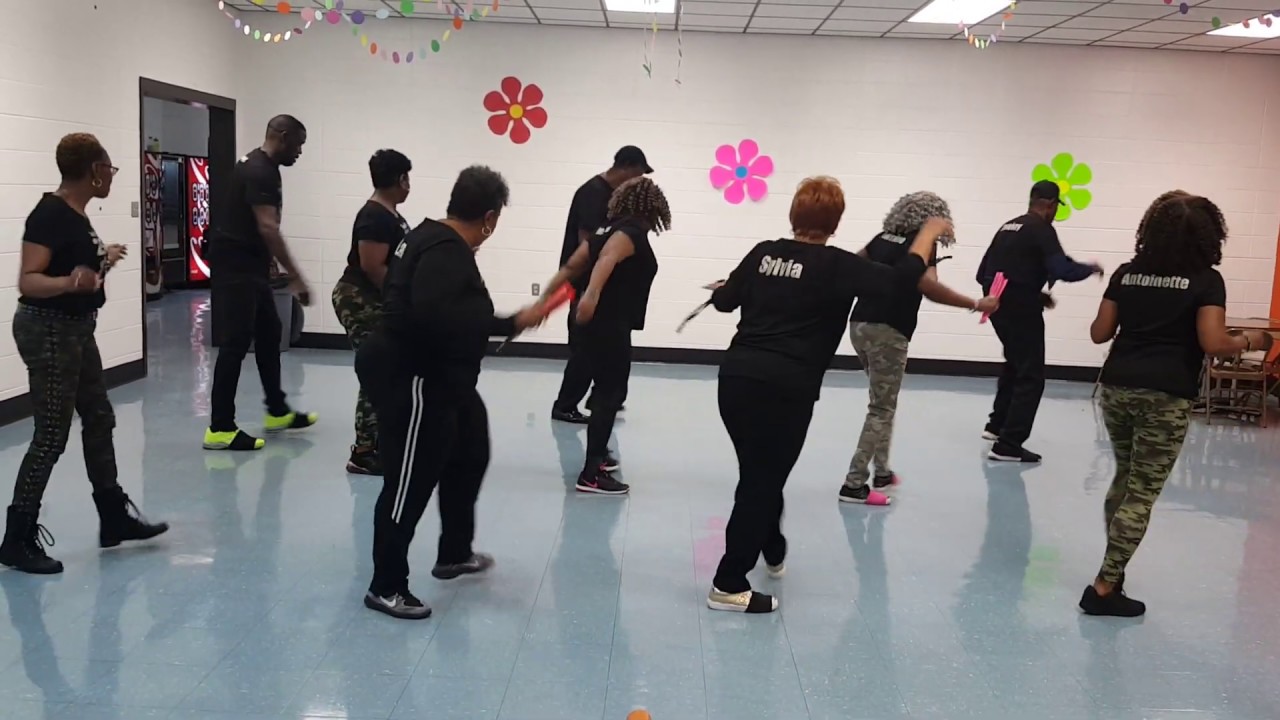 LOVE IN THE STABLE REMIX LINE DANCE