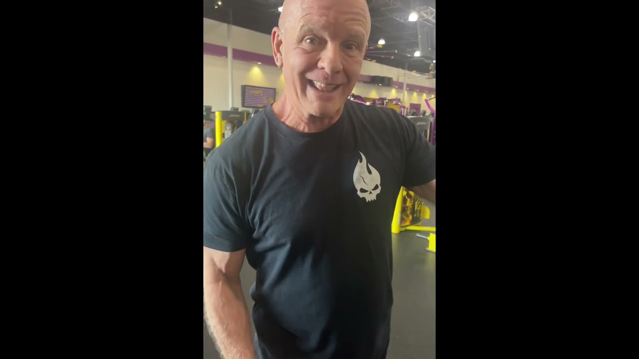 Leg Training with The Hammer! Abductors, Hamstrings and Quads - Day 29 - Walk the Walk