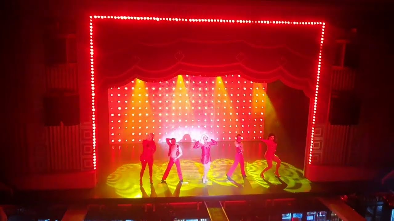 I Went To See Funny Girls In Blackpool Performing To Steps Spectacular 🤩❤️🎤🎥