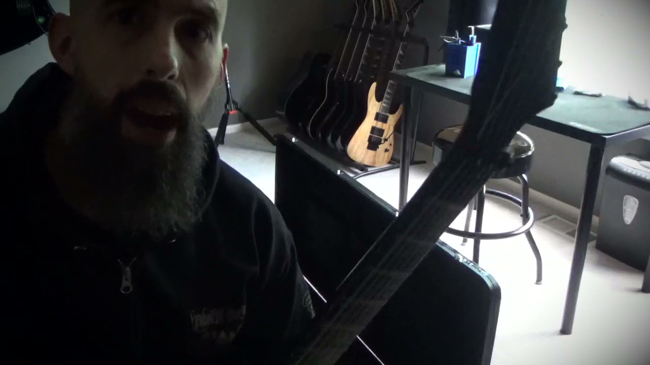Gator GWE Extreme Case Review + Jackson Guitar Fitting