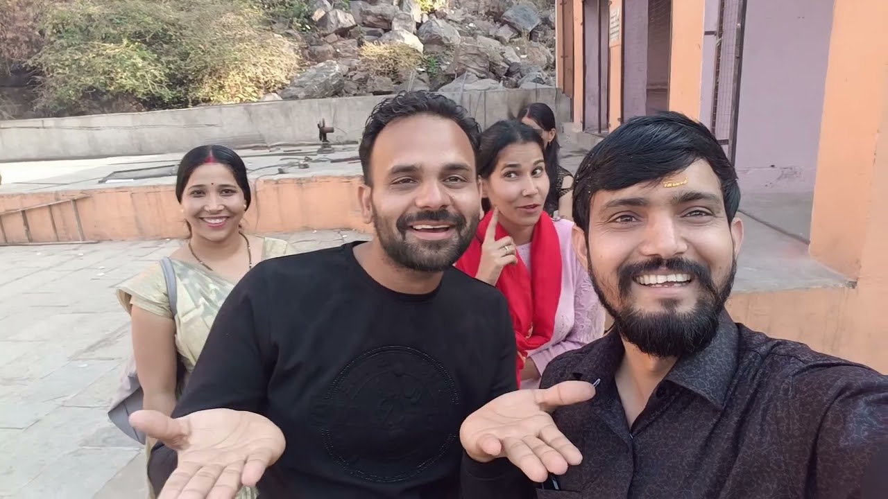 “Family ke sath adventure ho to har trip yaadgaar ban jaati hai ❤️”