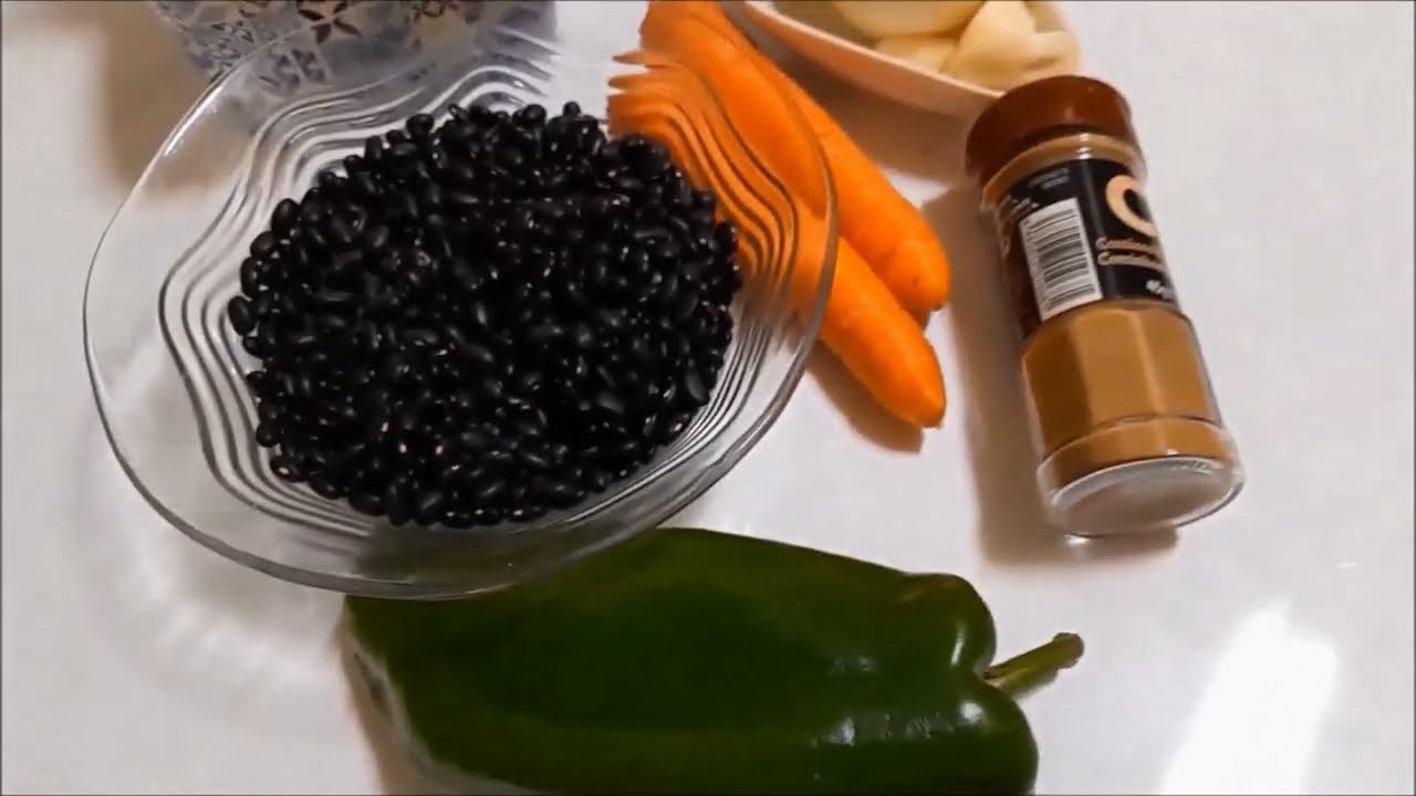 FRIJOLES NEGROS (CARAOTAS) - RECETA VEGANA - VEGETARIAN BLACK BEANS