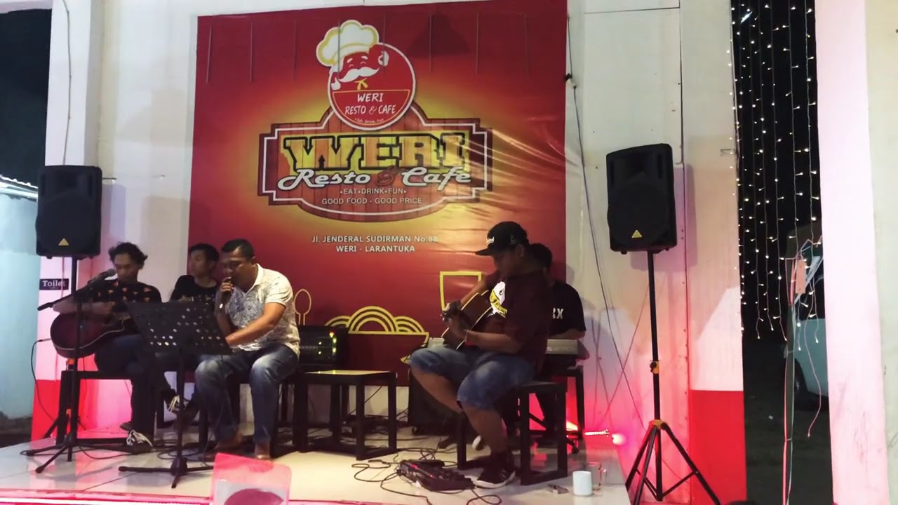 Live music &mdash; Tak Pernah Padam &mdash; Anjaz Zed &mdash; MLB and adidaz
