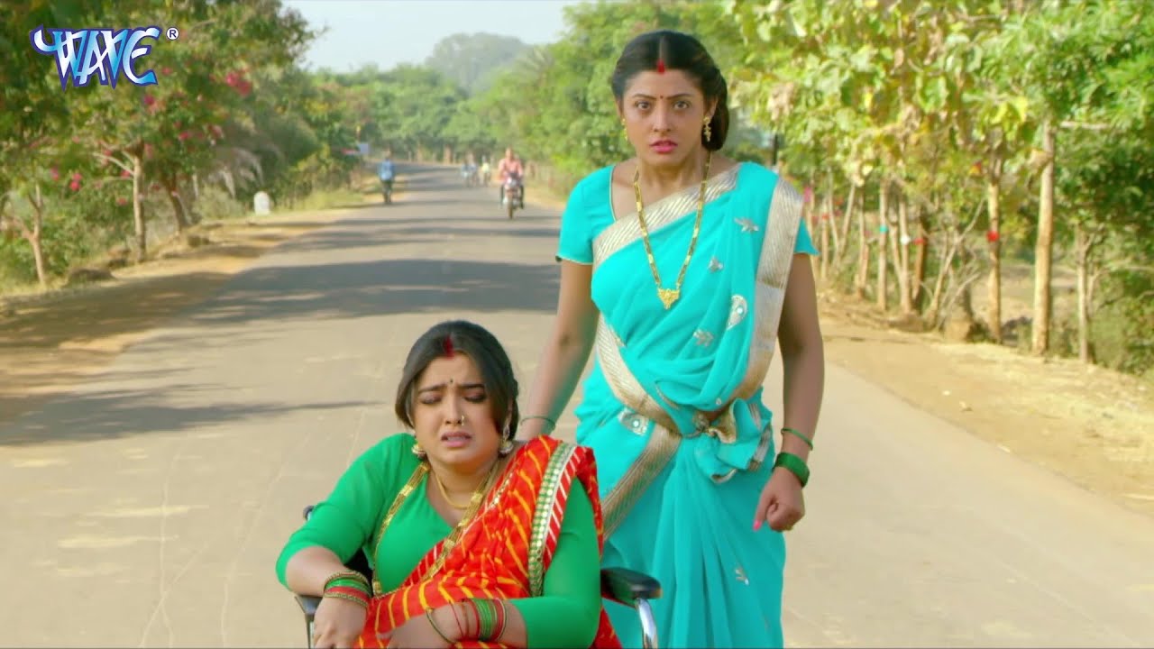 #Dinesh Lal Yadav Nirahua का सबसे शानदार मूवी सीन   Amrapali Dubey   Sanchita Banarjee   Movie Scene