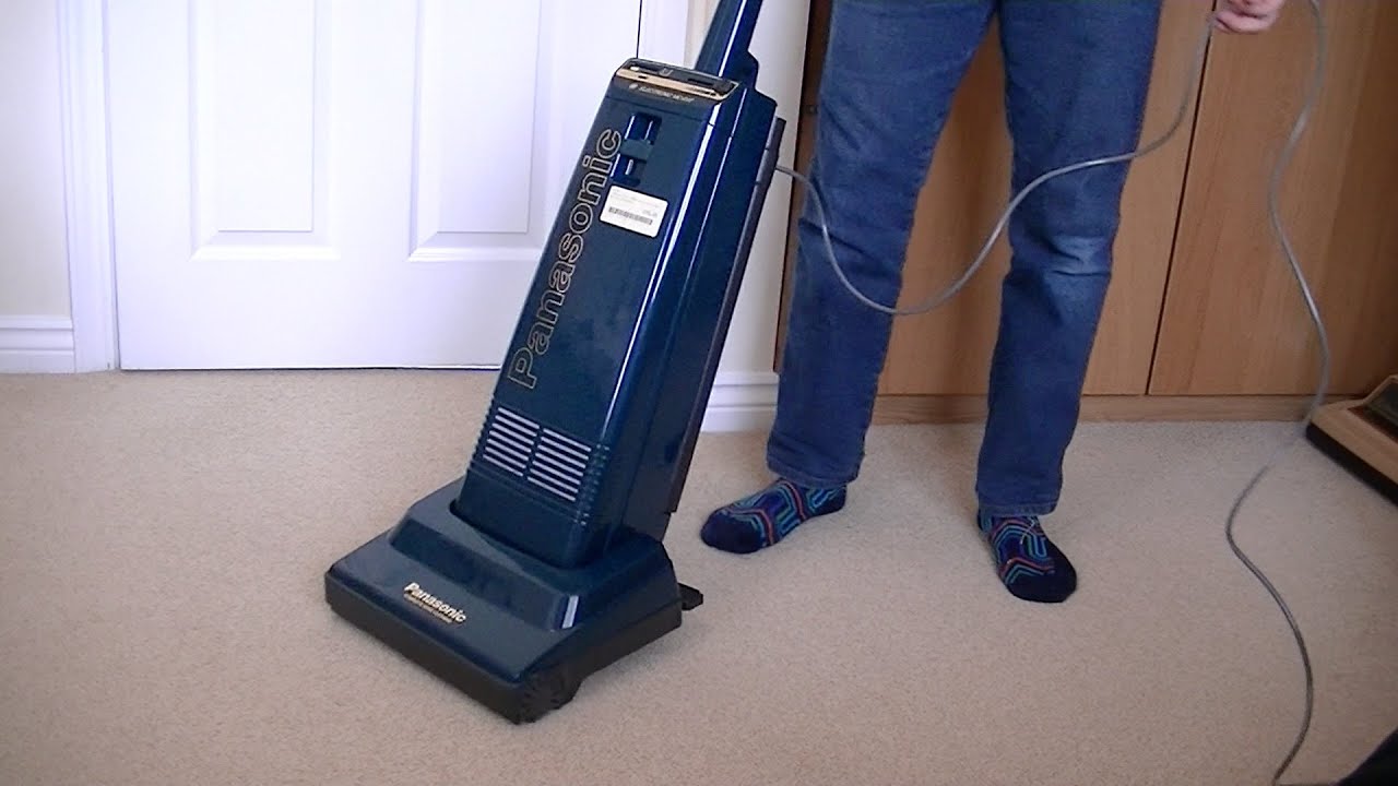 Panasonic MC E47 Upright Vacuum Cleaner Unboxing & First Look