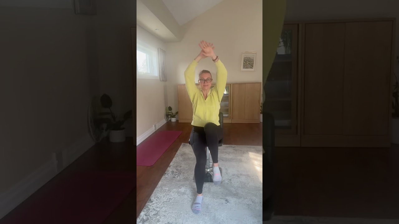 10-minute Sitting Down Zumba workout! 💃🪑#10minuteworkout #dance #sittingdance #sittingchoreo 