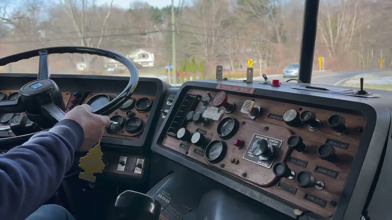 Repairs and last drive for 2024 for the white/ gmc cab over