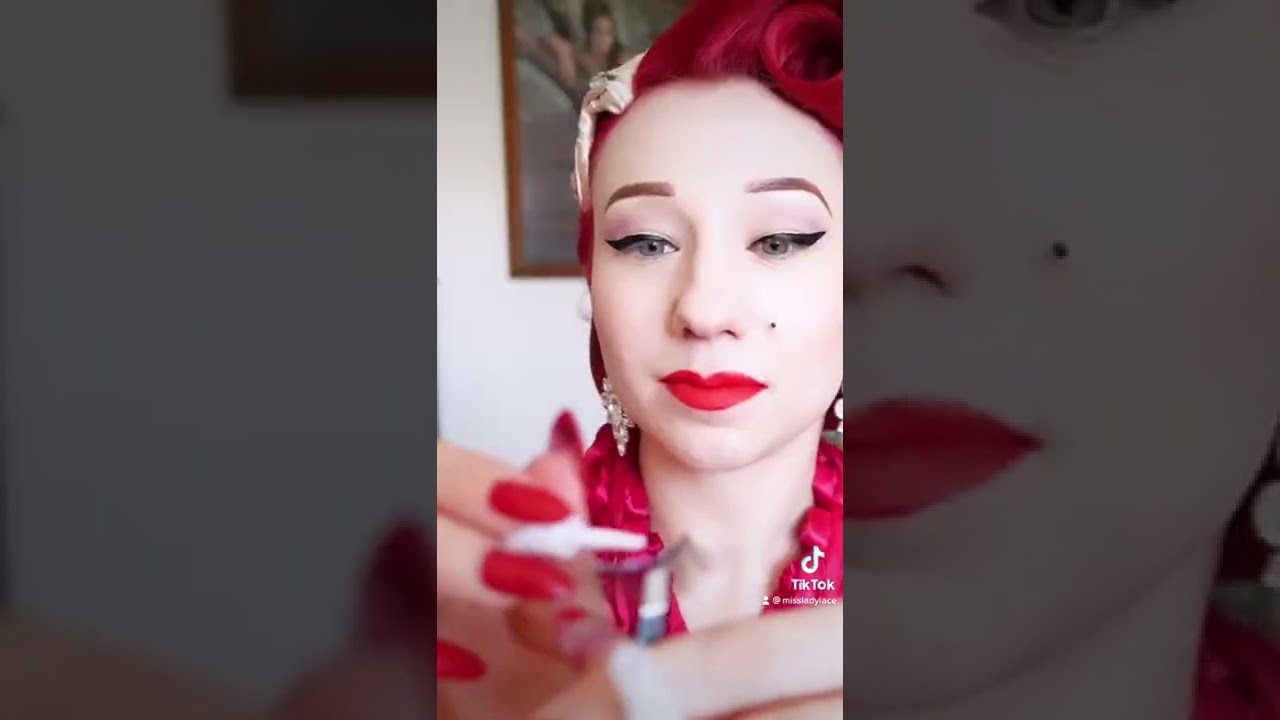 Pinup eyeliner tutorial!