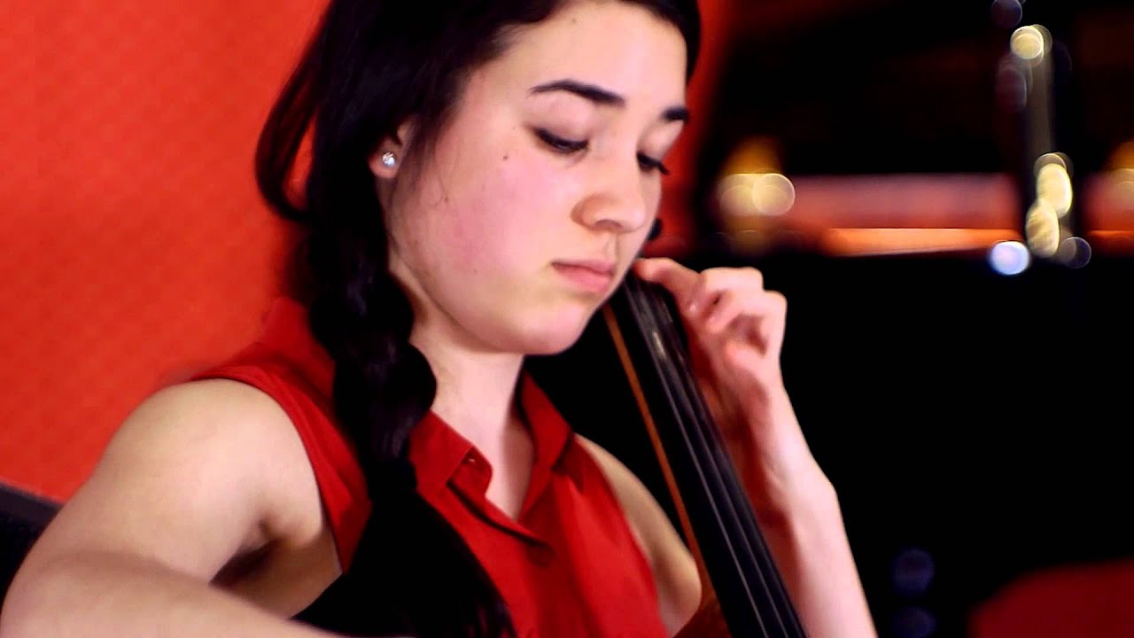 Hana Cohon | Cello Suite No. 5 in C Minor: Gavotte I and II (Live on Classical KING)