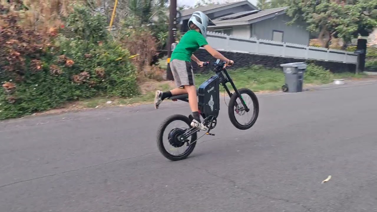 Knee knocker wheelies warm up