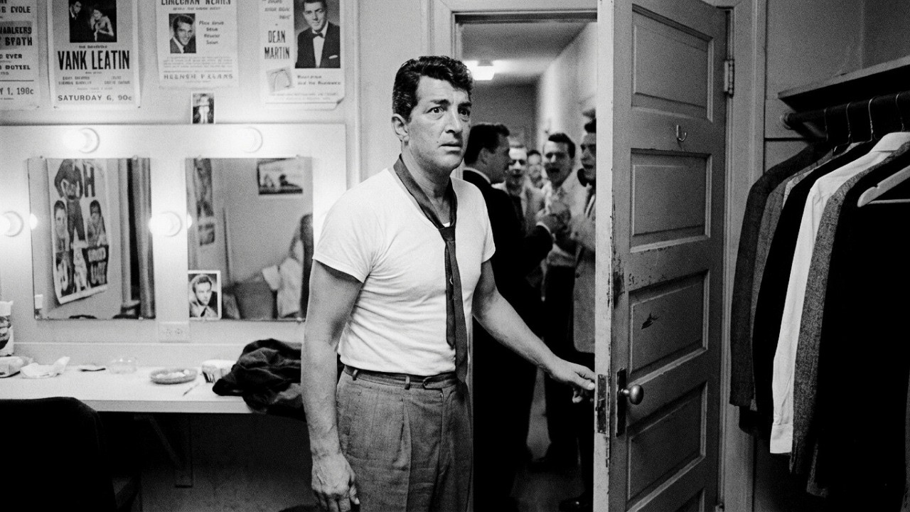 Dean Martin's 300 lb Bodyguard ATTACKED Frank Sinatra Backstage — Dean Watched Him Get FIRED