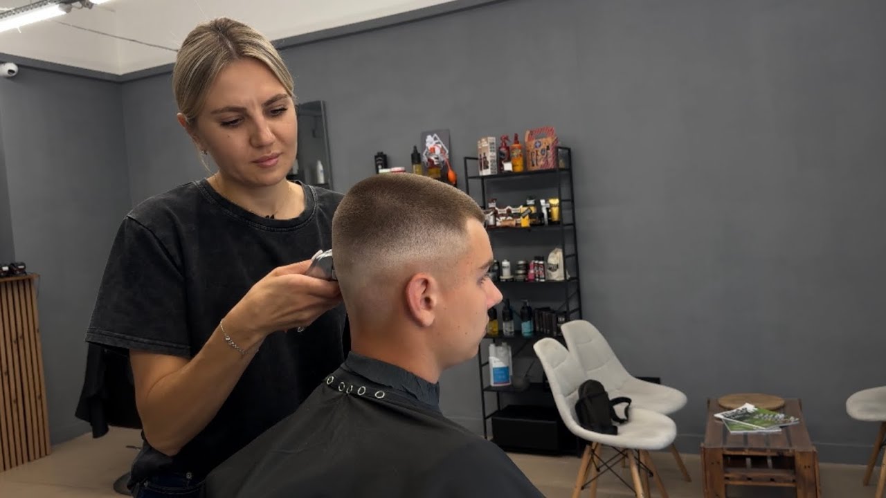 #barbershop #hair #haircut #barber #barbergirl #shave #krakow #ukraine #instagramyoutube #instagram 