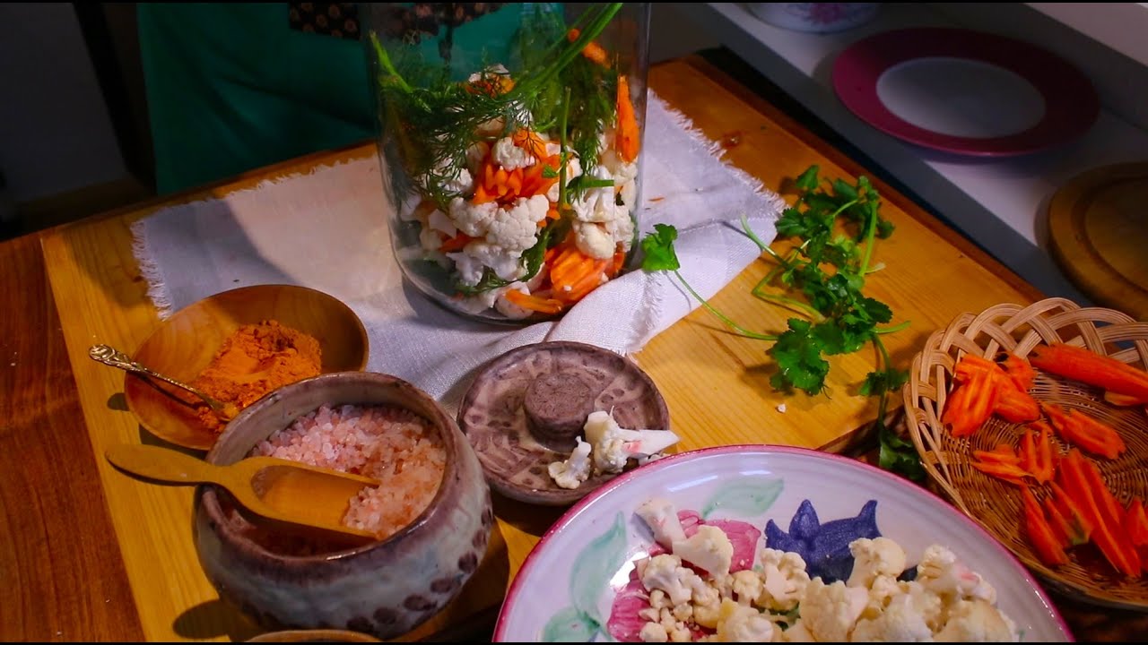 Pickled cauliflower and carrots