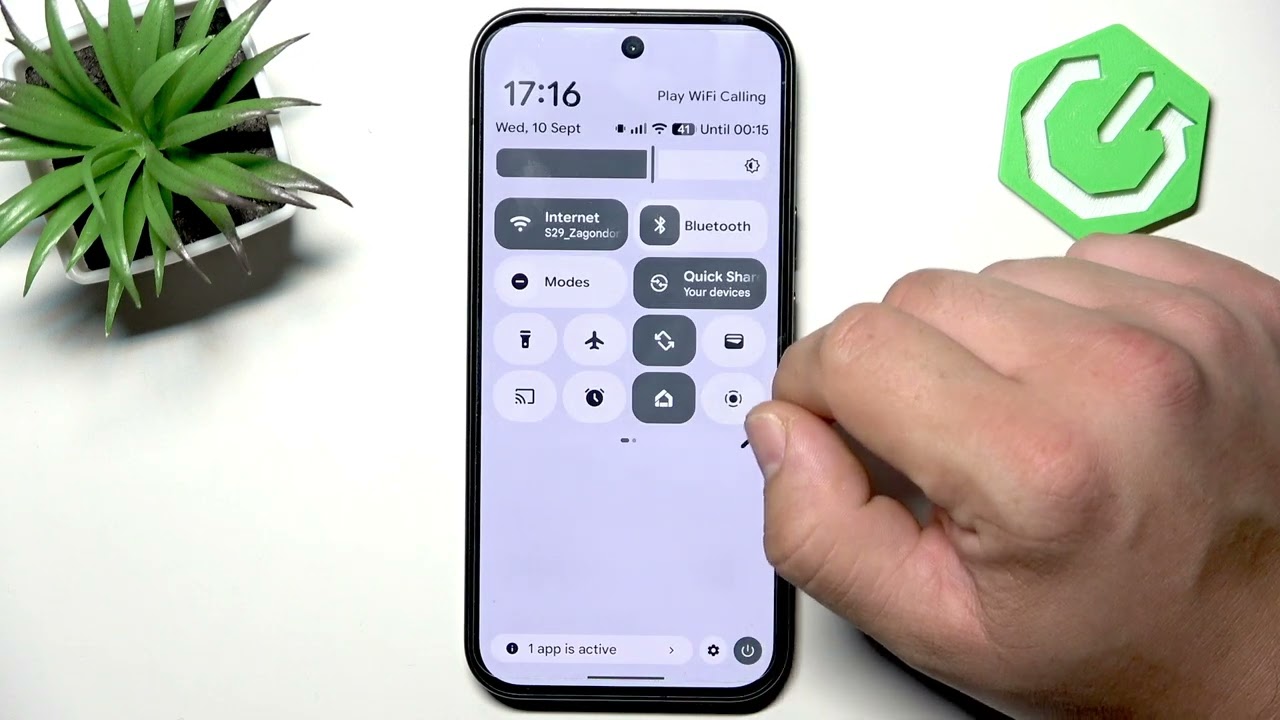 Google Pixel 10 Pro - How to Disable Auto Brightness